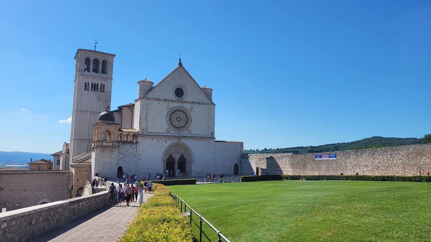 Basilika di San Franseco