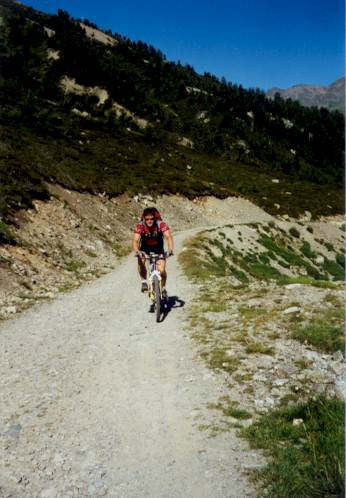 Daniel bei der Auffahrt zum Passo di Verva (2301 m)